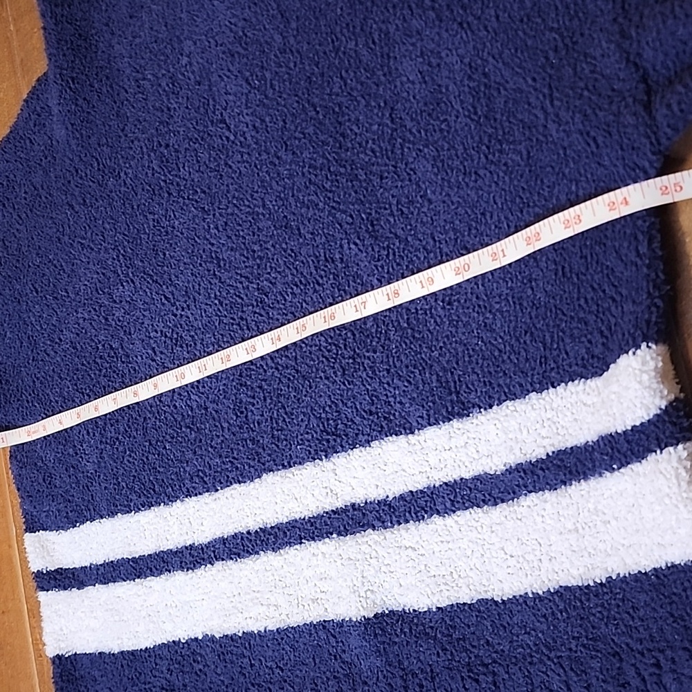 UGG Womens Longsleeve Plush Mockneck Blue White Stripe Sweater - Picture 7 of 11